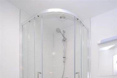 4 bed flat, Radnor Street, City Centre, Plymouth, PL48DR - Image 3